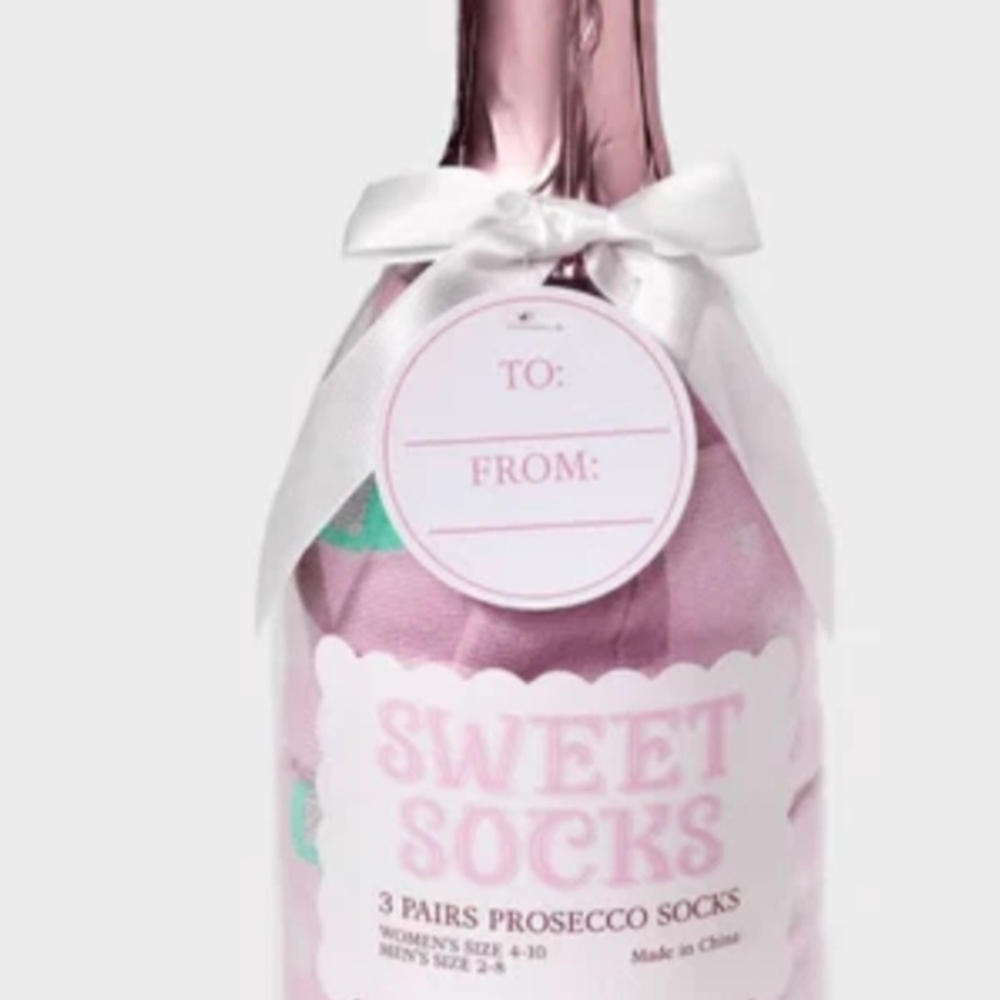 Pink Prosecco Socks Set
